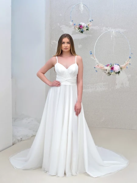 Schlichtes Brautkleid Karisal